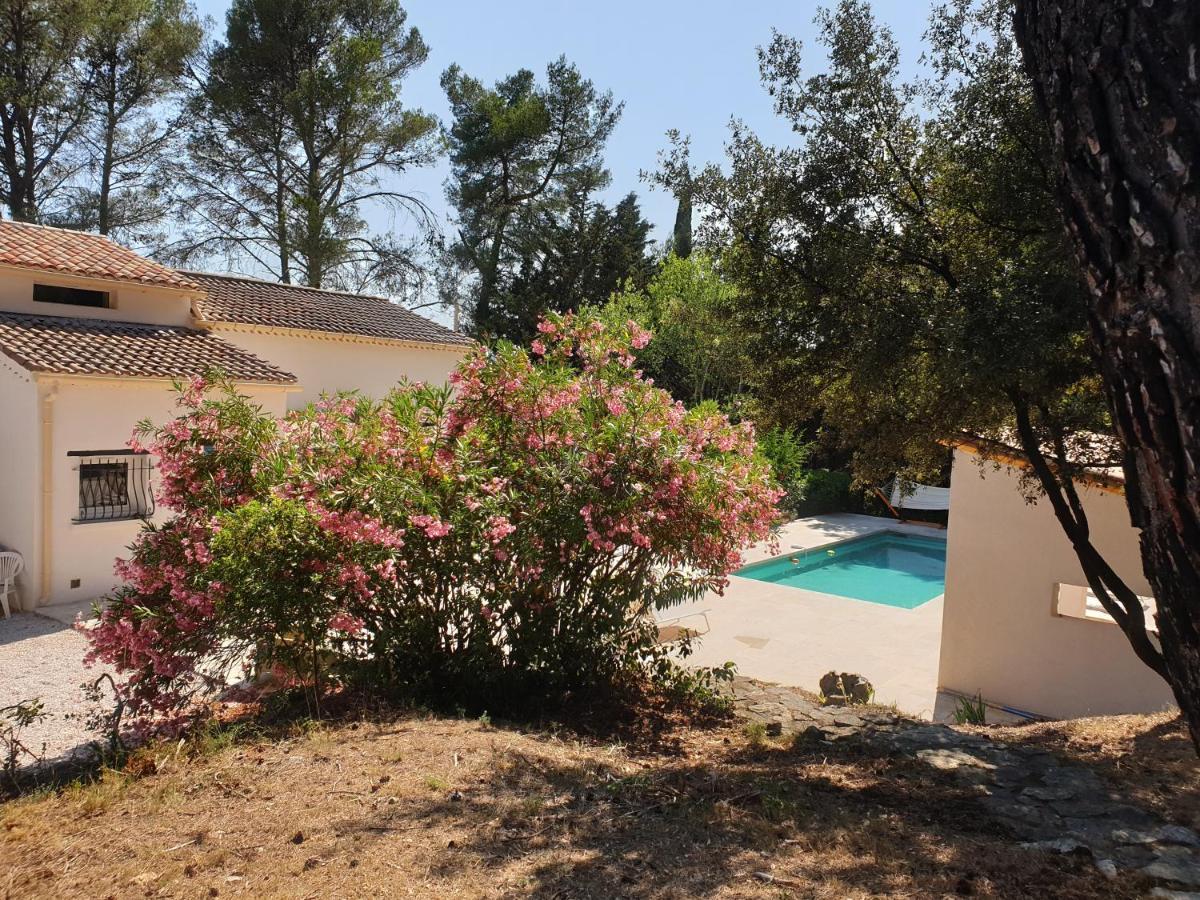 La Bastide Blanche Magnifique 5 étoiles 5 Et Piscine Privée Sur 6500 M Villa
