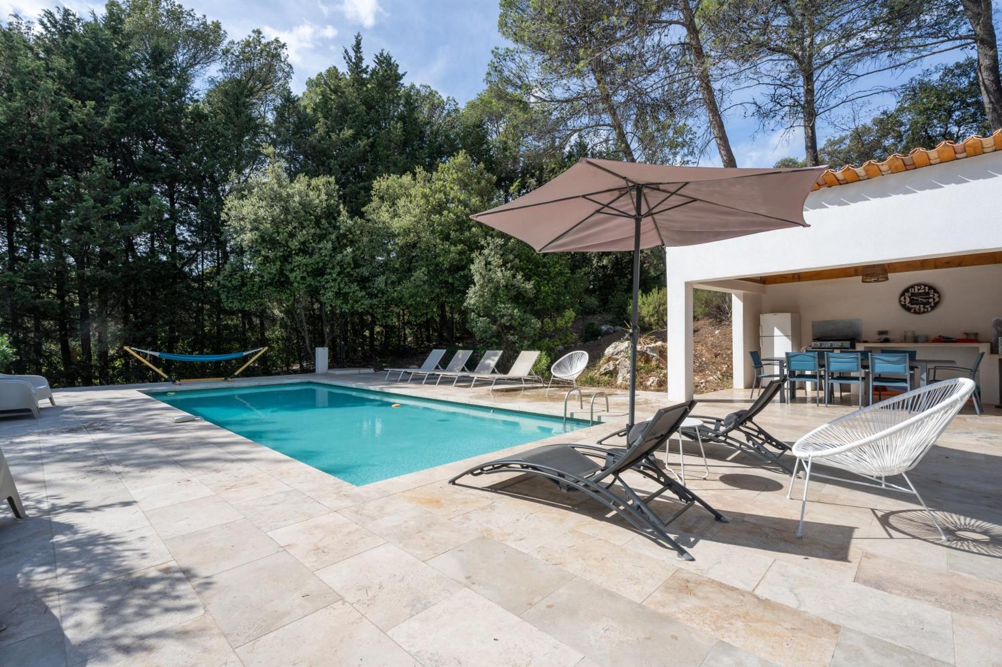 La Bastide Blanche Magnifique 5 étoiles 5 Et Piscine Privée Sur 6500 M